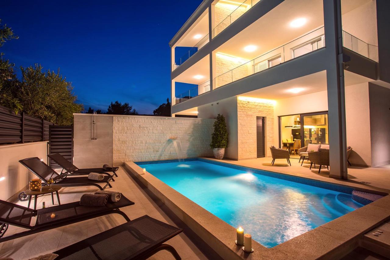 Villa Petra Kaštela Eksteriør billede