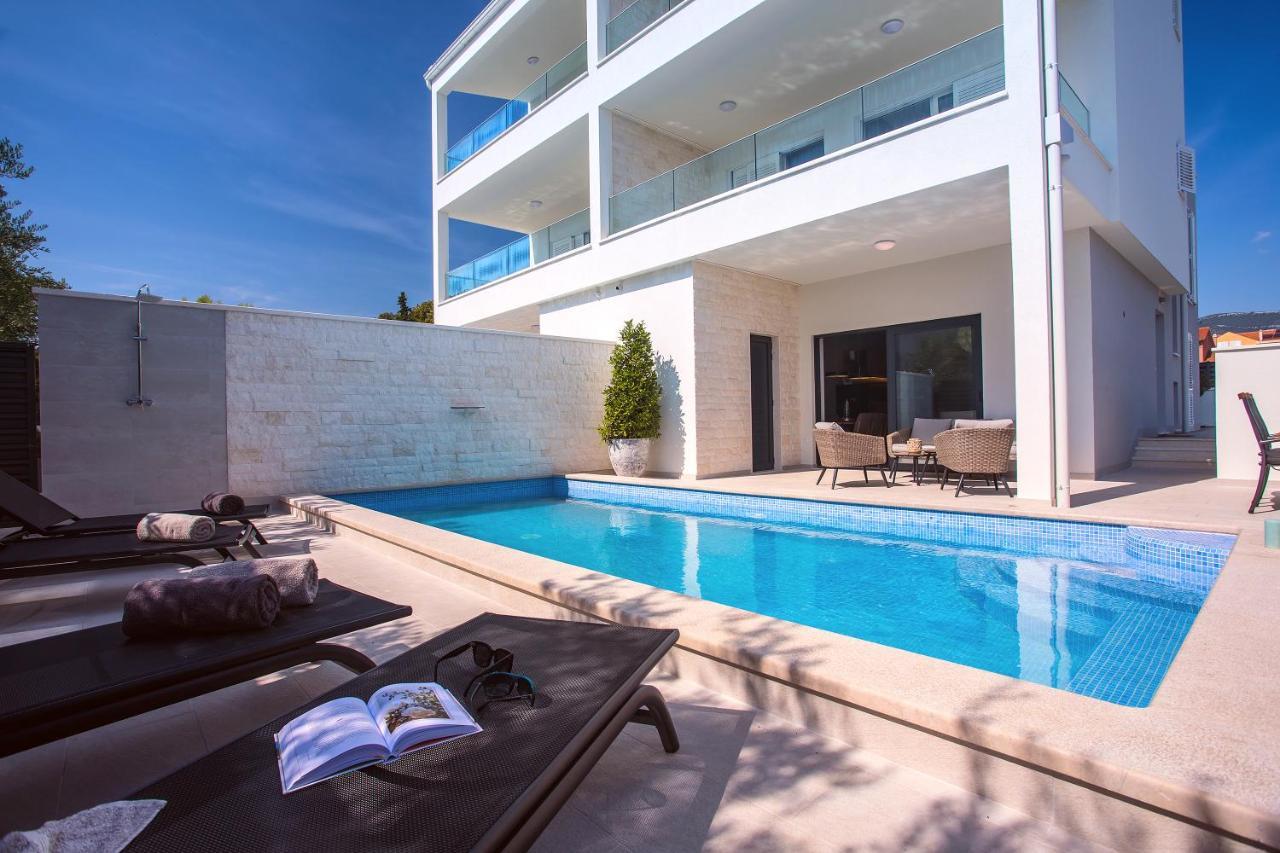 Villa Petra Kaštela Eksteriør billede