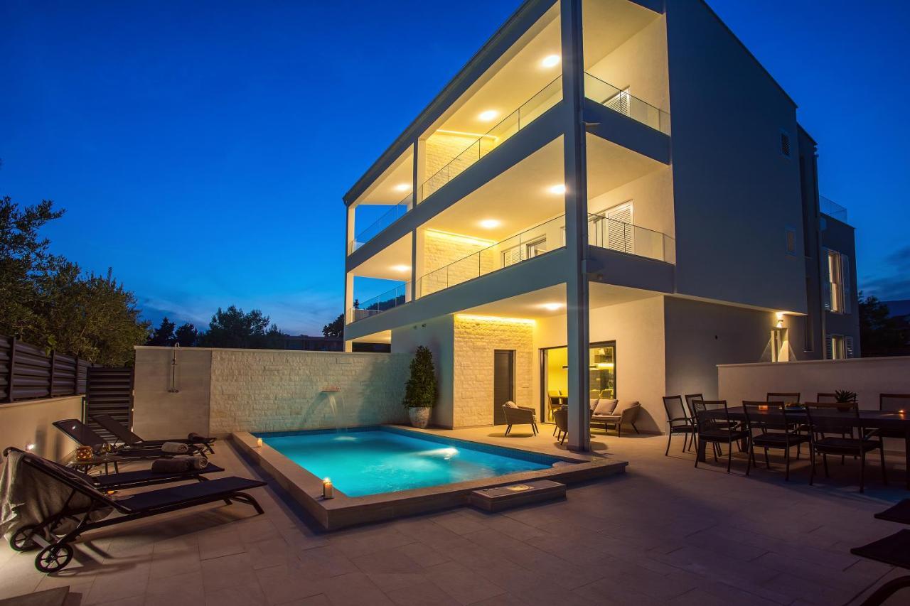 Villa Petra Kaštela Eksteriør billede